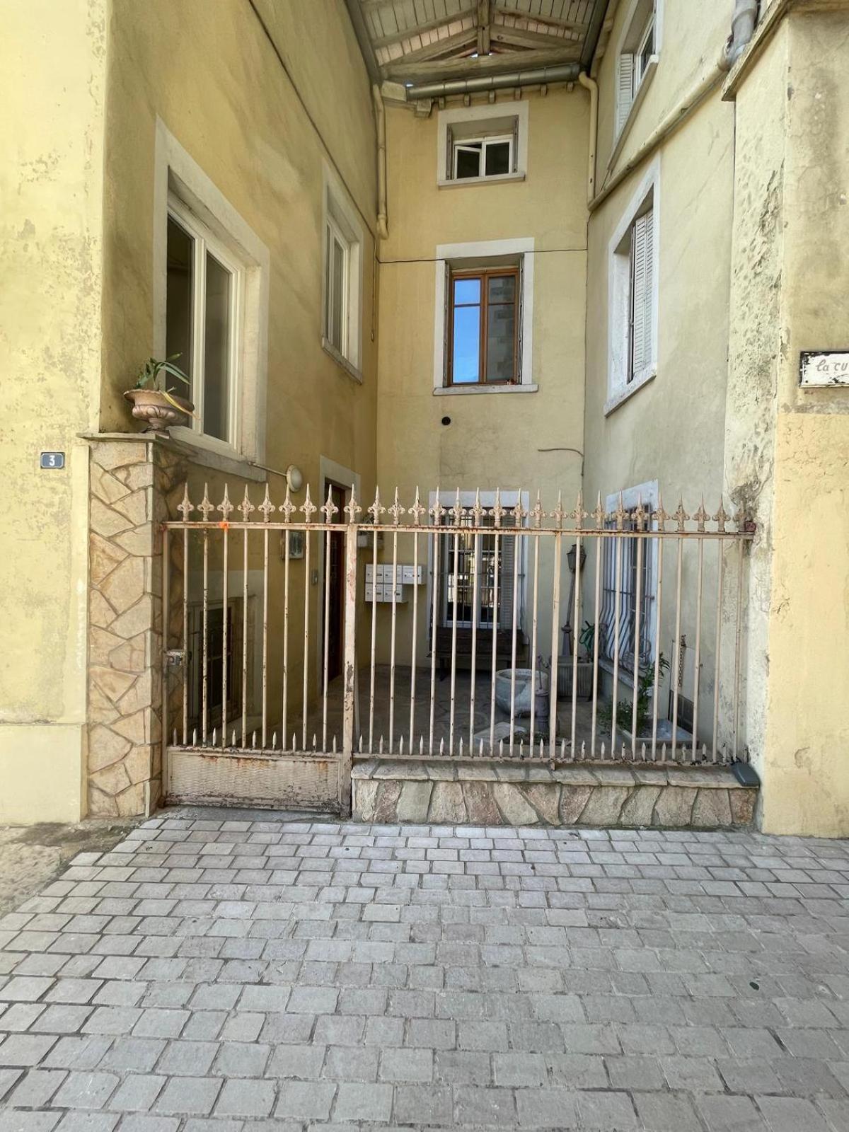 Suite Chic, Contemporaine Au Pied De La Cathedrale Vienne  Ngoại thất bức ảnh